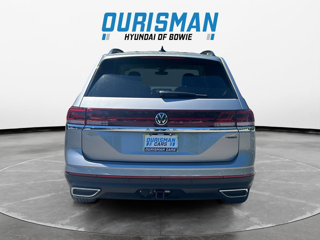 Used 2024 Volkswagen Atlas SE AWD/4WD image 5