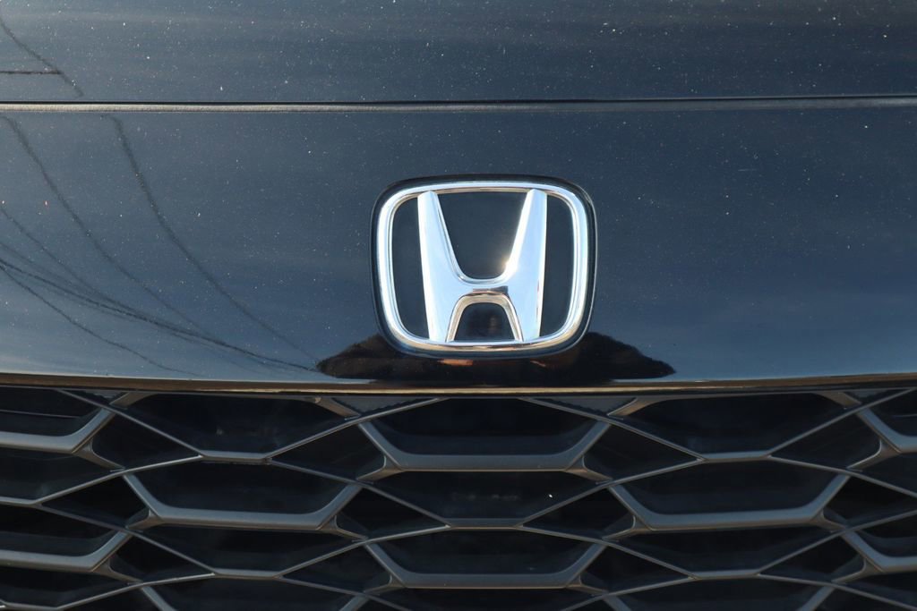 Used 2025 Honda HR-V LX image 27