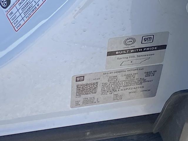 Used 2023 GMC Acadia AT4 w/ Technology Package AWD/4WD image 30