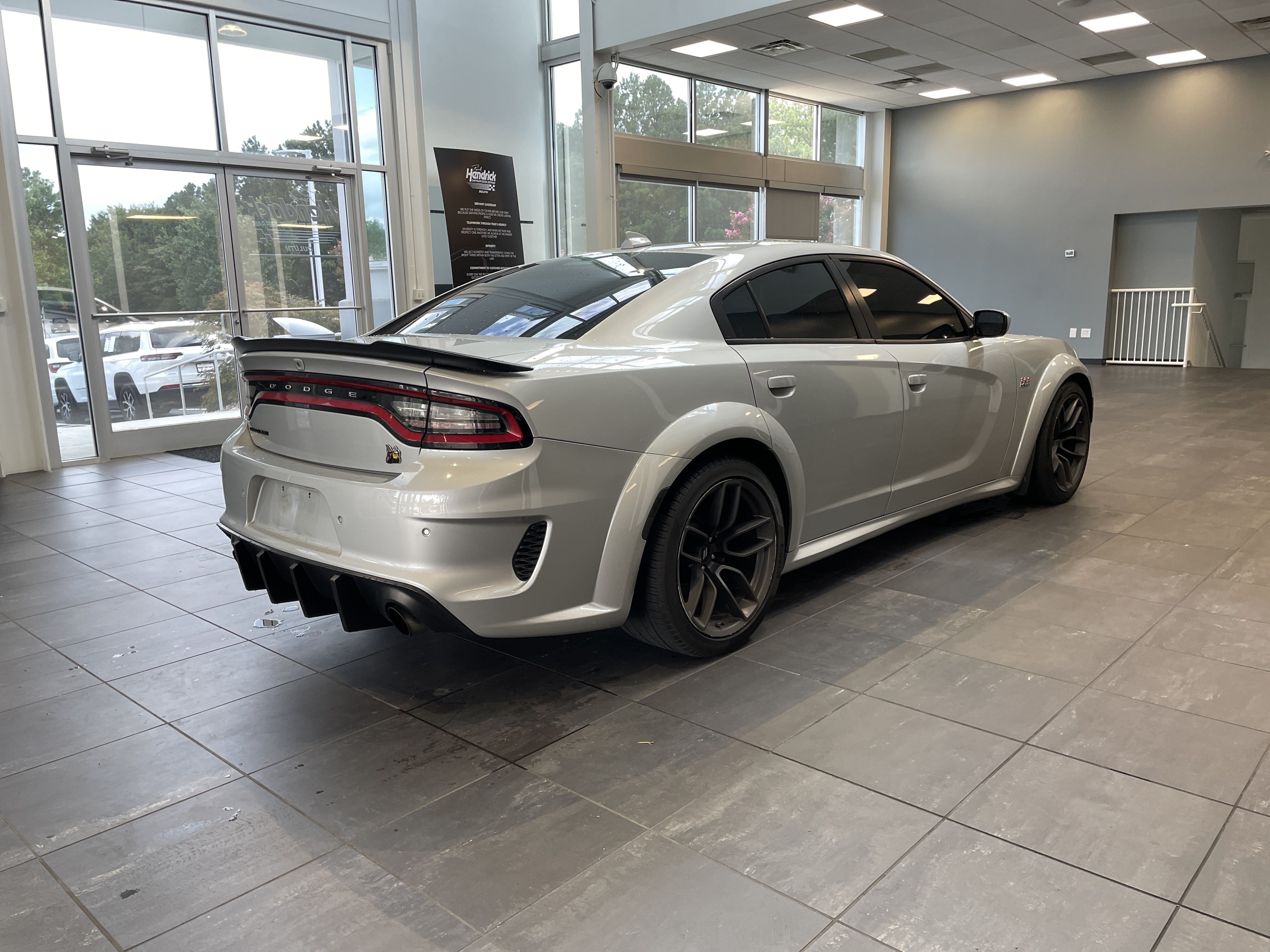 Used 2021 Dodge Charger Scat Pack RWD image 13
