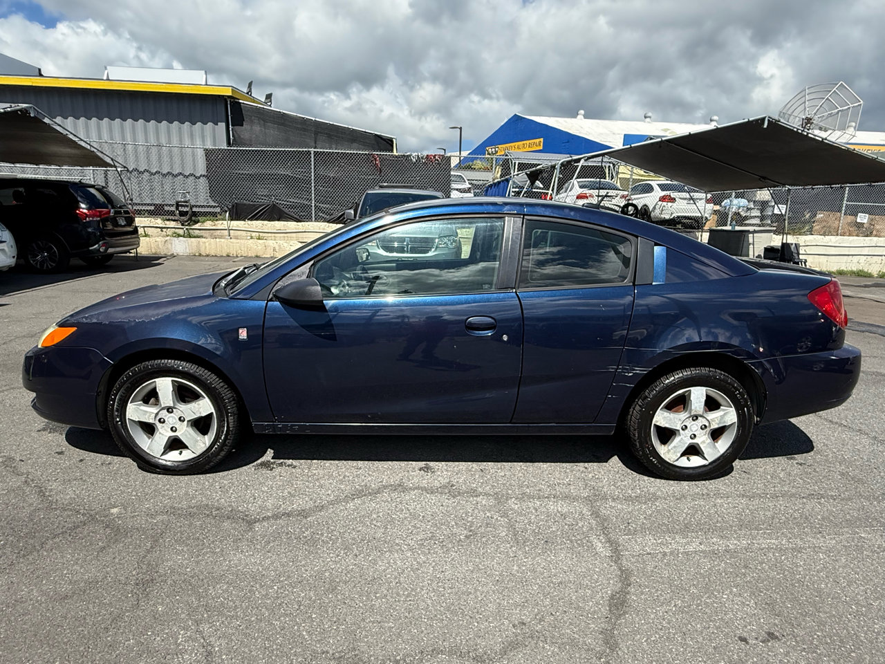 Used 2007 Saturn ION Level 3 w/ Enhanced Performance Pkg image 2