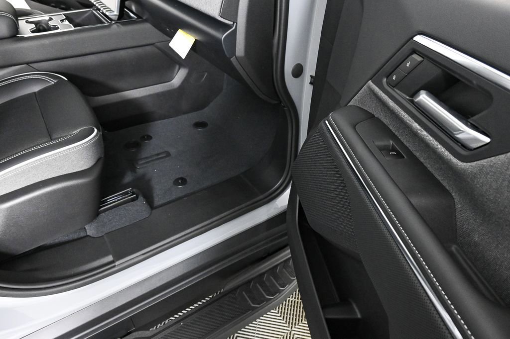 New 2026 GMC Sierra EV Elevation image 23