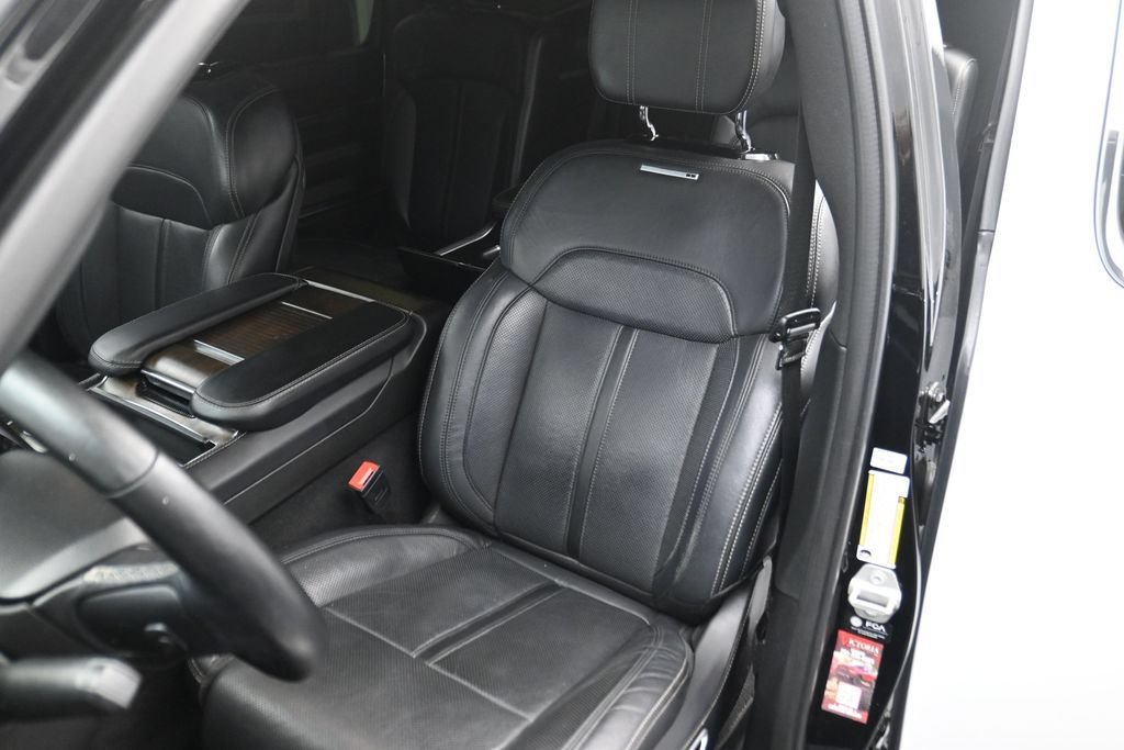 Used 2022 Jeep Grand Wagoneer Series I AWD/4WD image 10