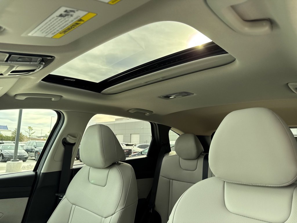 New 2026 Hyundai Tucson SEL image 19