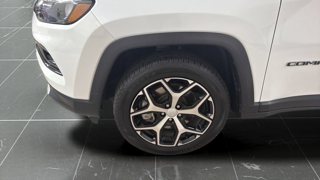 Used 2024 Jeep Compass Limited AWD/4WD image 25