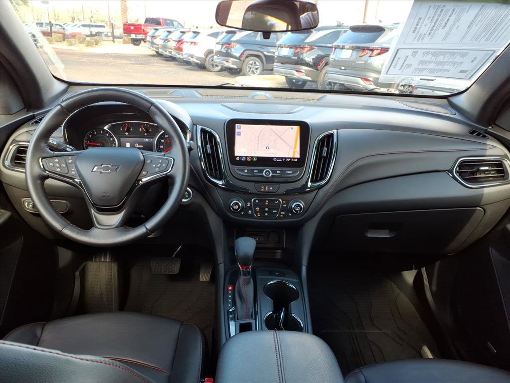 Used 2022 Chevrolet Equinox RS w/ RS Leather Package image 16