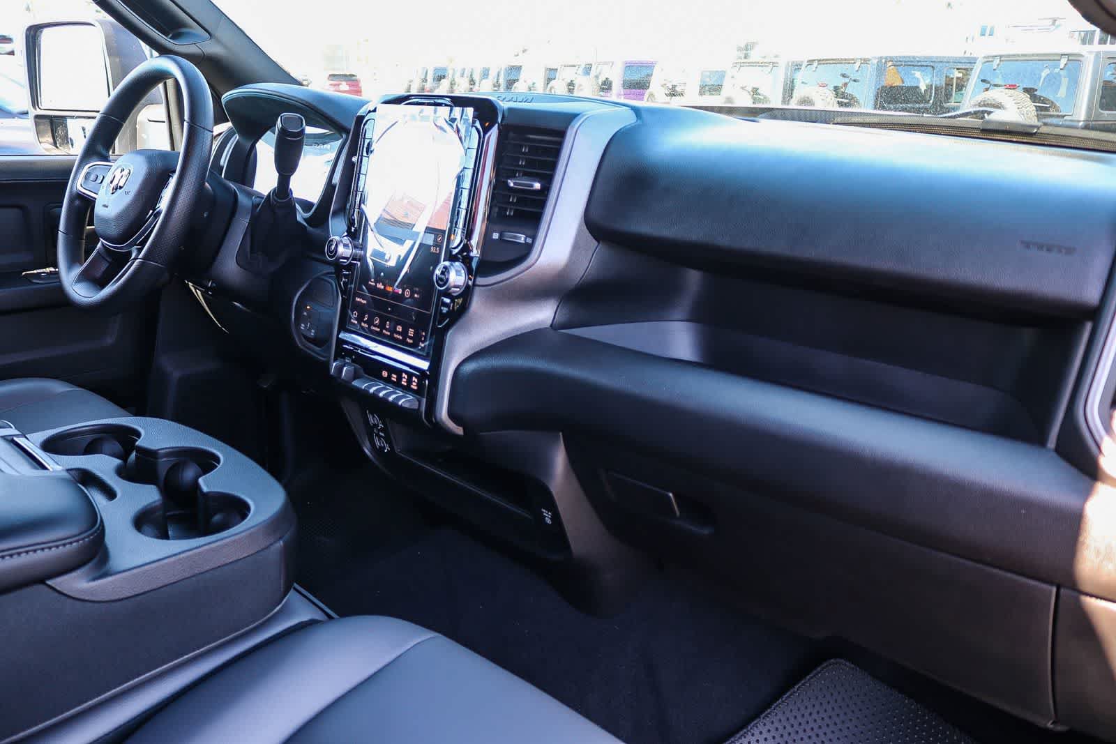 New 2027 RAM 3500 Tradesman AWD/4WD image 18