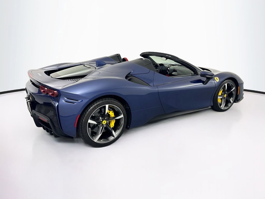 Used 2023 Ferrari SF90 Spider AWD/4WD image 5