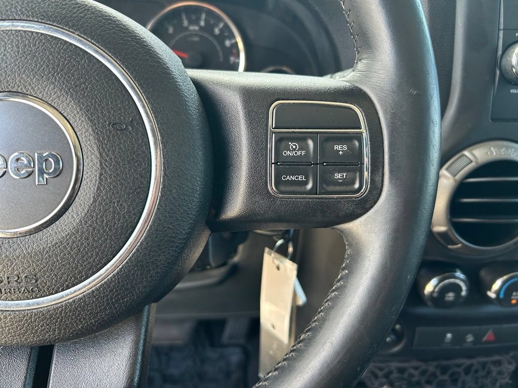 Used 2015 Jeep Wrangler Unlimited Sport w/ Quick Order Package 24S AWD/4WD image 17