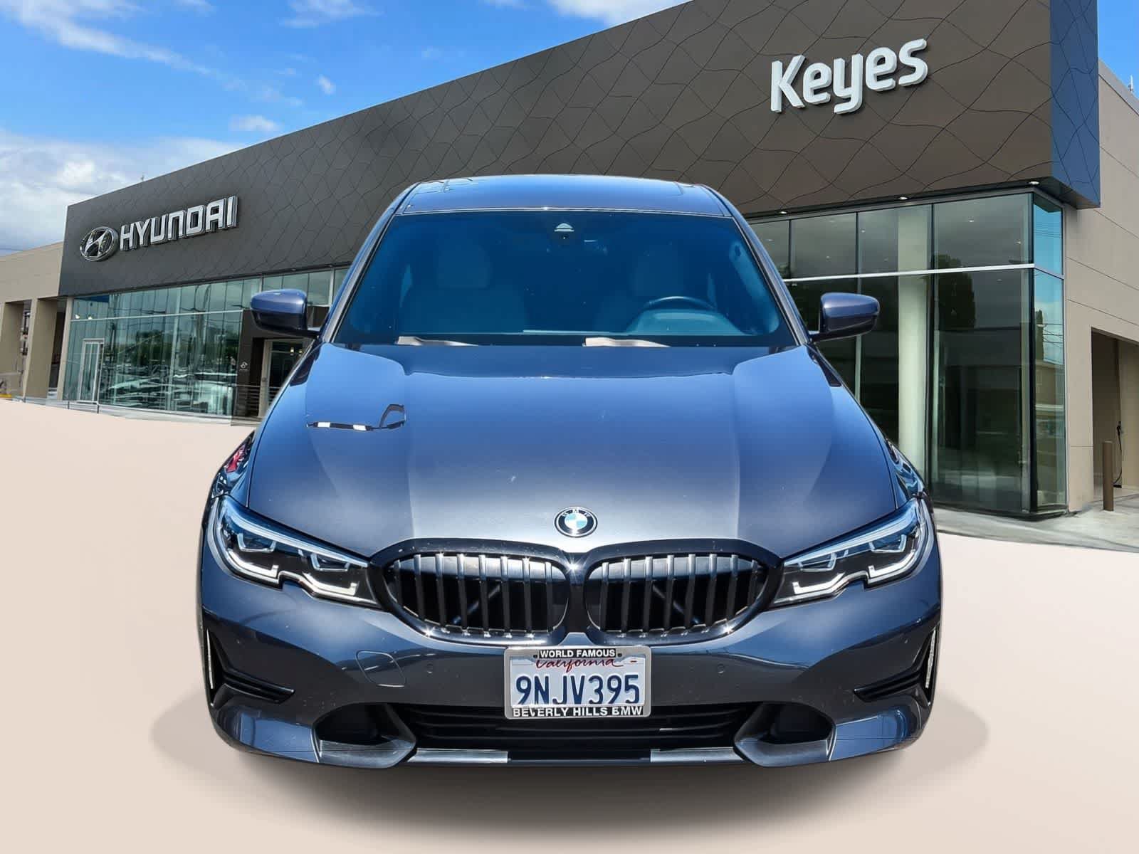 Used 2021 BMW 330e w/ Convenience Package RWD image 2