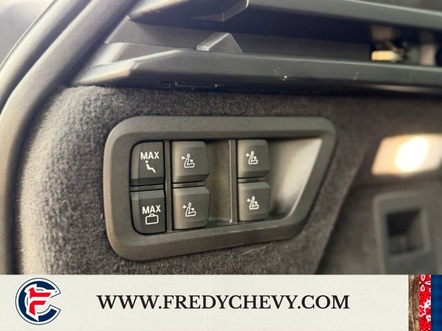 Used 2025 BMW X7 M60i AWD/4WD image 35