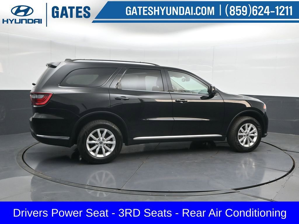 Used 2019 Dodge Durango SXT image 3