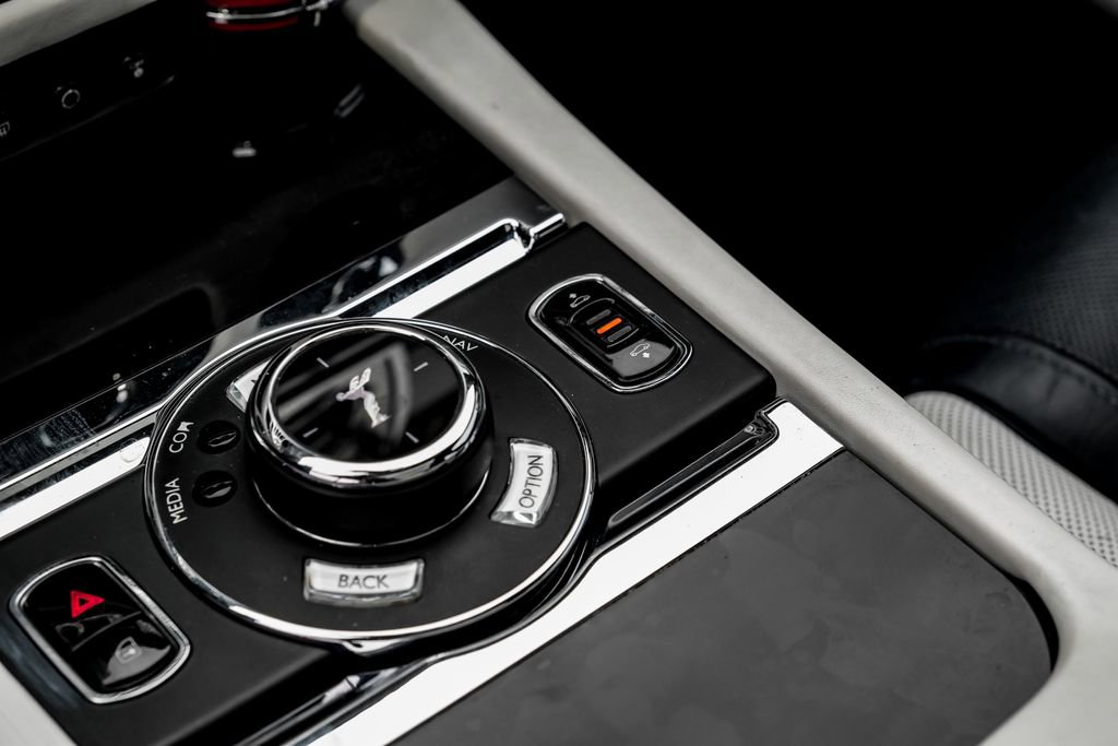 Used 2019 Rolls-Royce Ghost image 29