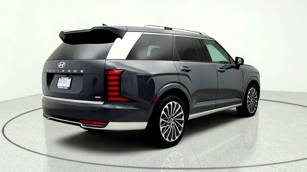 Used 2026 Hyundai Palisade Calligraphy AWD/4WD image 5