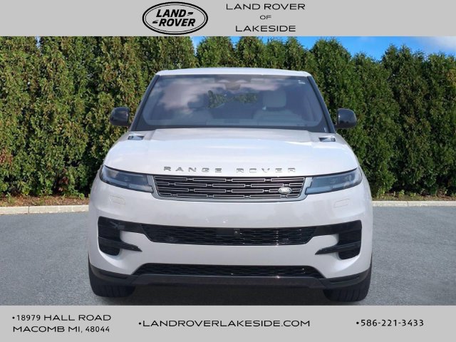 Used 2023 Land Rover Range Rover Sport SE AWD/4WD image 2