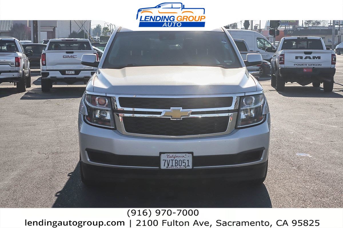 Used 2016 Chevrolet Suburban LT image 6