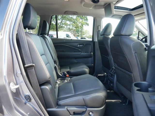 Used 2022 Honda Pilot Touring image 15