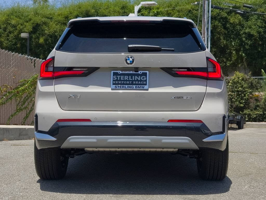 New 2026 BMW X1 xDrive28i w/ Technology Package AWD/4WD image 15