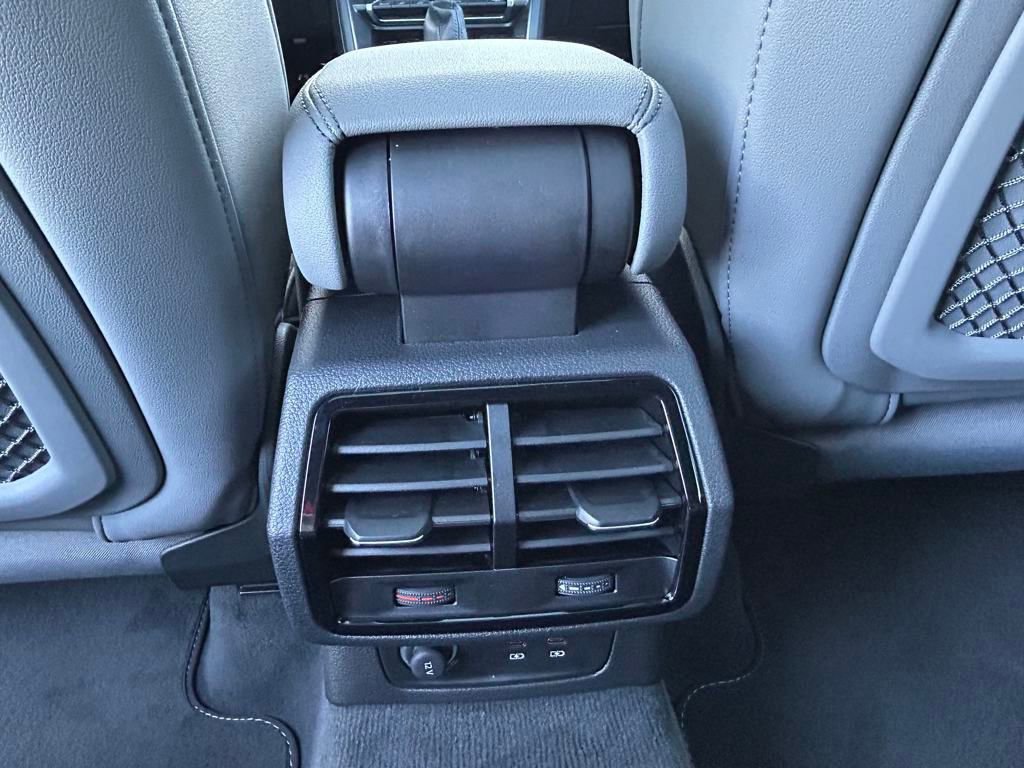 New 2025 Audi Q3 2.0T Premium image 54