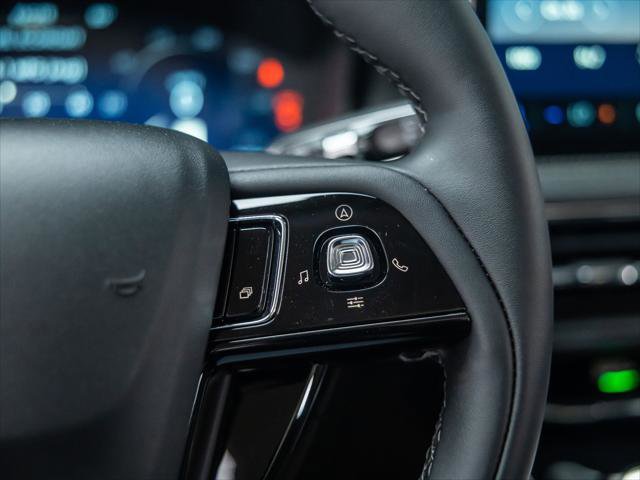 New 2025 Lincoln Corsair FWD w/ Equipment Group 101A image 21