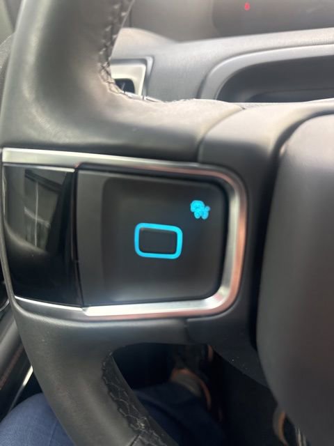 Used 2025 Ford Expedition Active AWD/4WD image 27