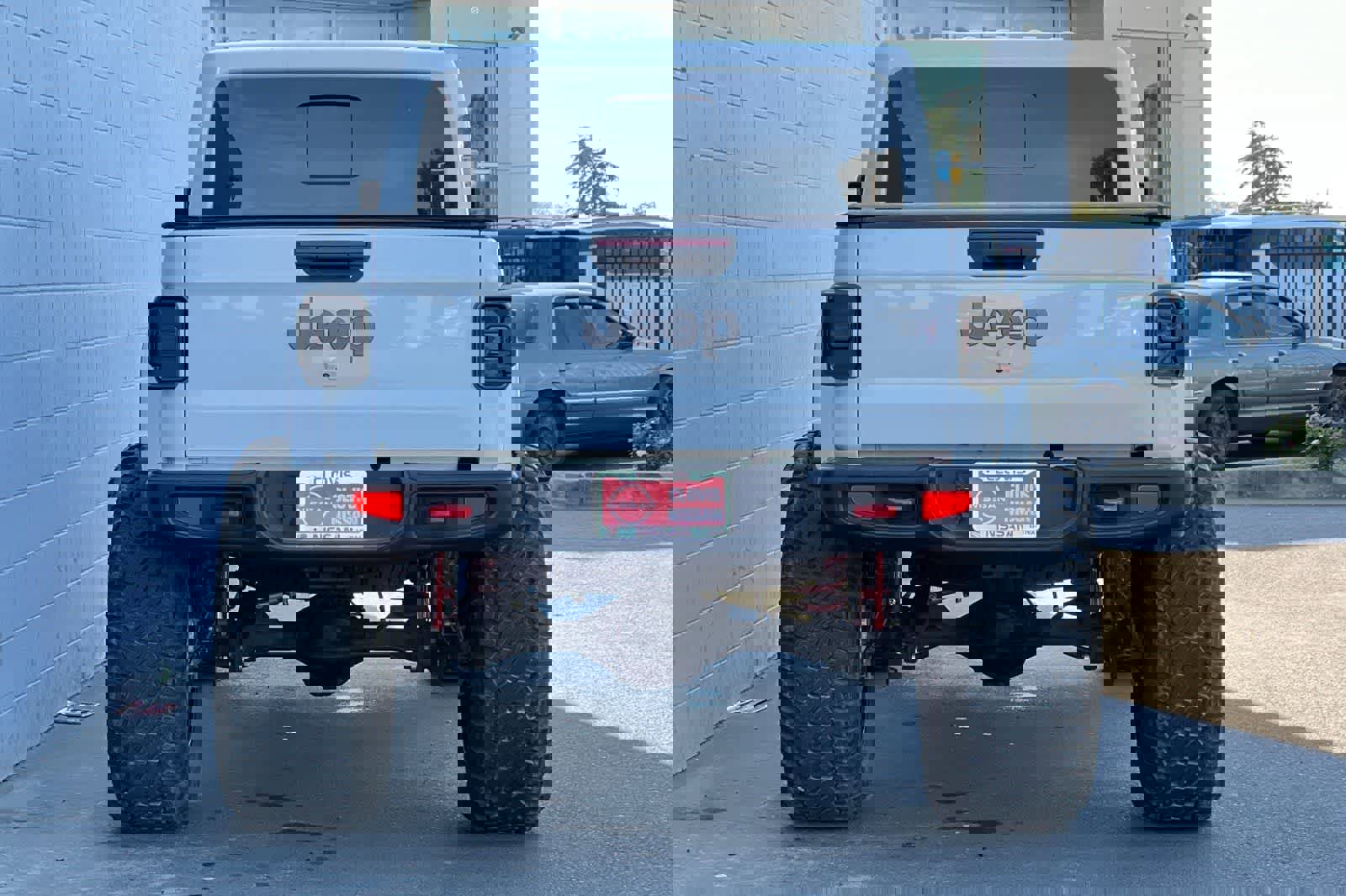 Used 2020 Jeep Gladiator Rubicon image 8