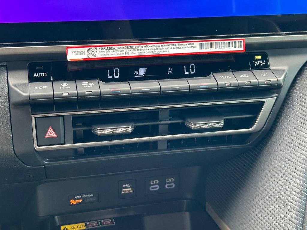 New 2026 Toyota Camry SE image 31