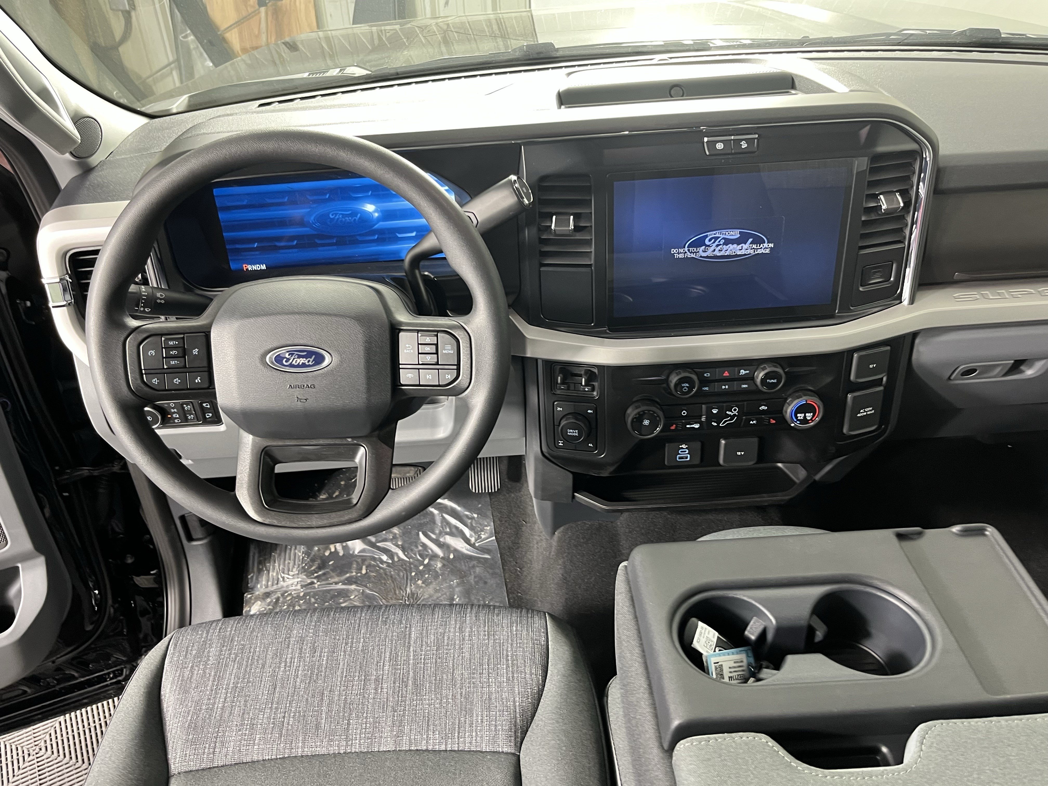 New 2026 Ford F250 XLT w/ XLT Premium Package AWD/4WD image 14