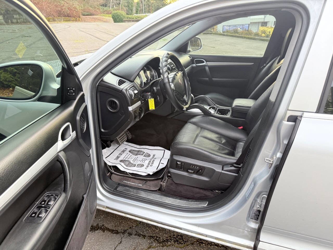 Used 2005 Porsche Cayenne S image 11