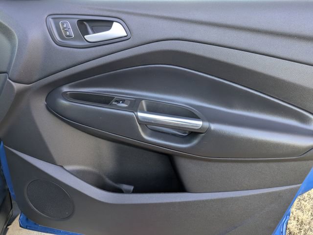 Used 2018 Ford Escape SEL w/ SEL Sport Appearance Package image 33