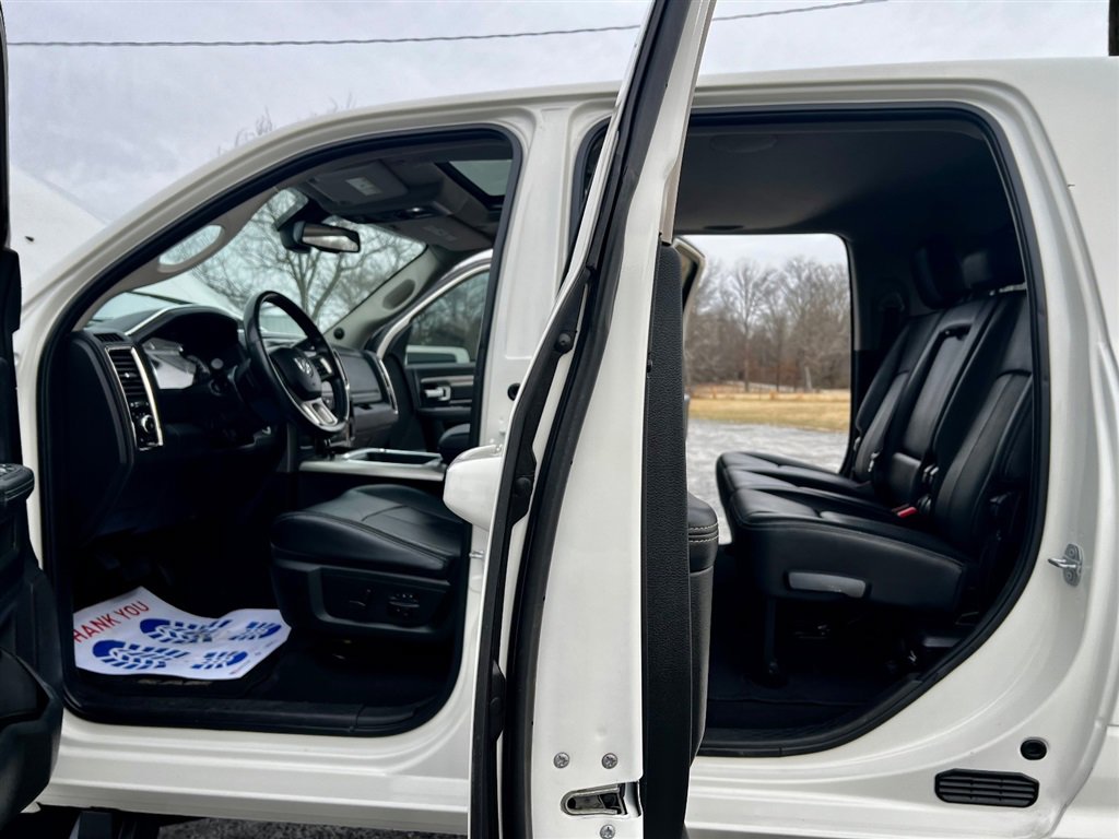 Used 2018 RAM 2500 Laramie w/ Sport Appearance Group image 21