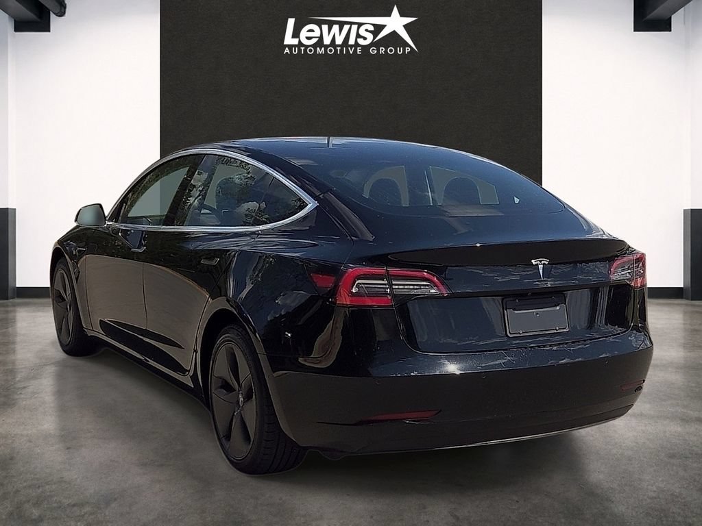 Used 2020 Tesla Model 3 Standard Range Plus RWD image 3