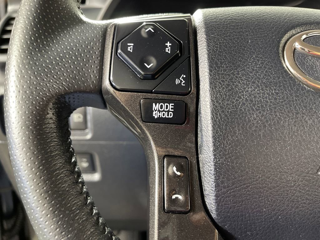 Certified 2023 Toyota 4Runner TRD Off-Road AWD/4WD image 28