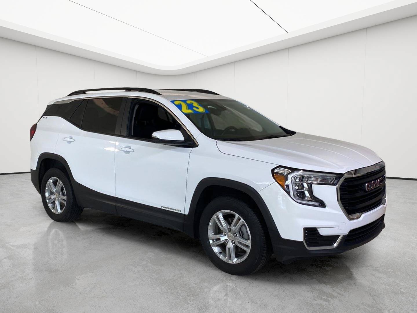 Certified 2023 GMC Terrain SLE w/ Driver Convenience Package AWD/4WD image 20