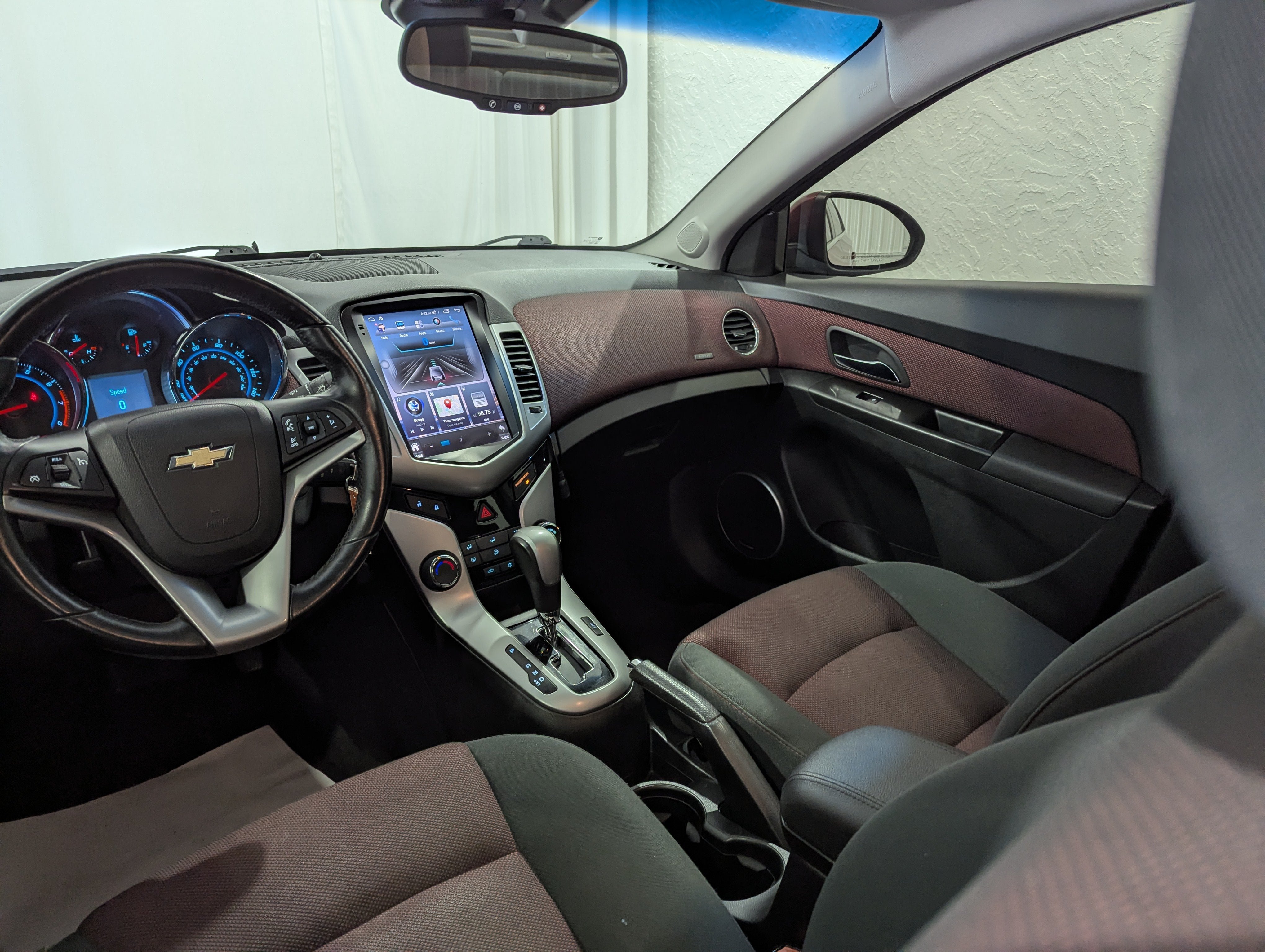 Used 2012 Chevrolet Cruze LT w/ All-Star Edition FWD image 10