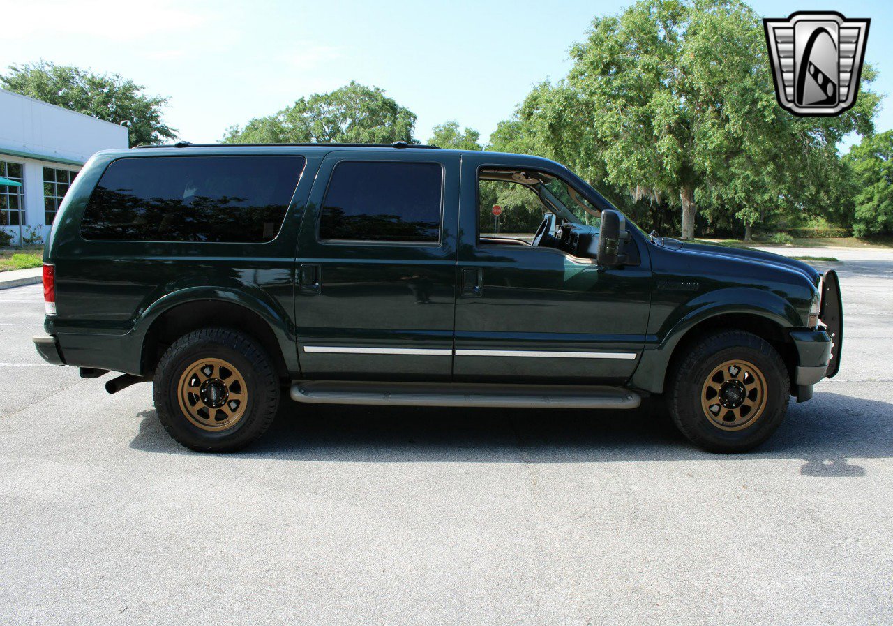 Used 2003 Ford Excursion Limited image 13