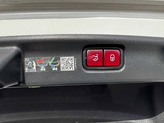 Used 2024 Mercedes-Benz C 63 AMG S image 75