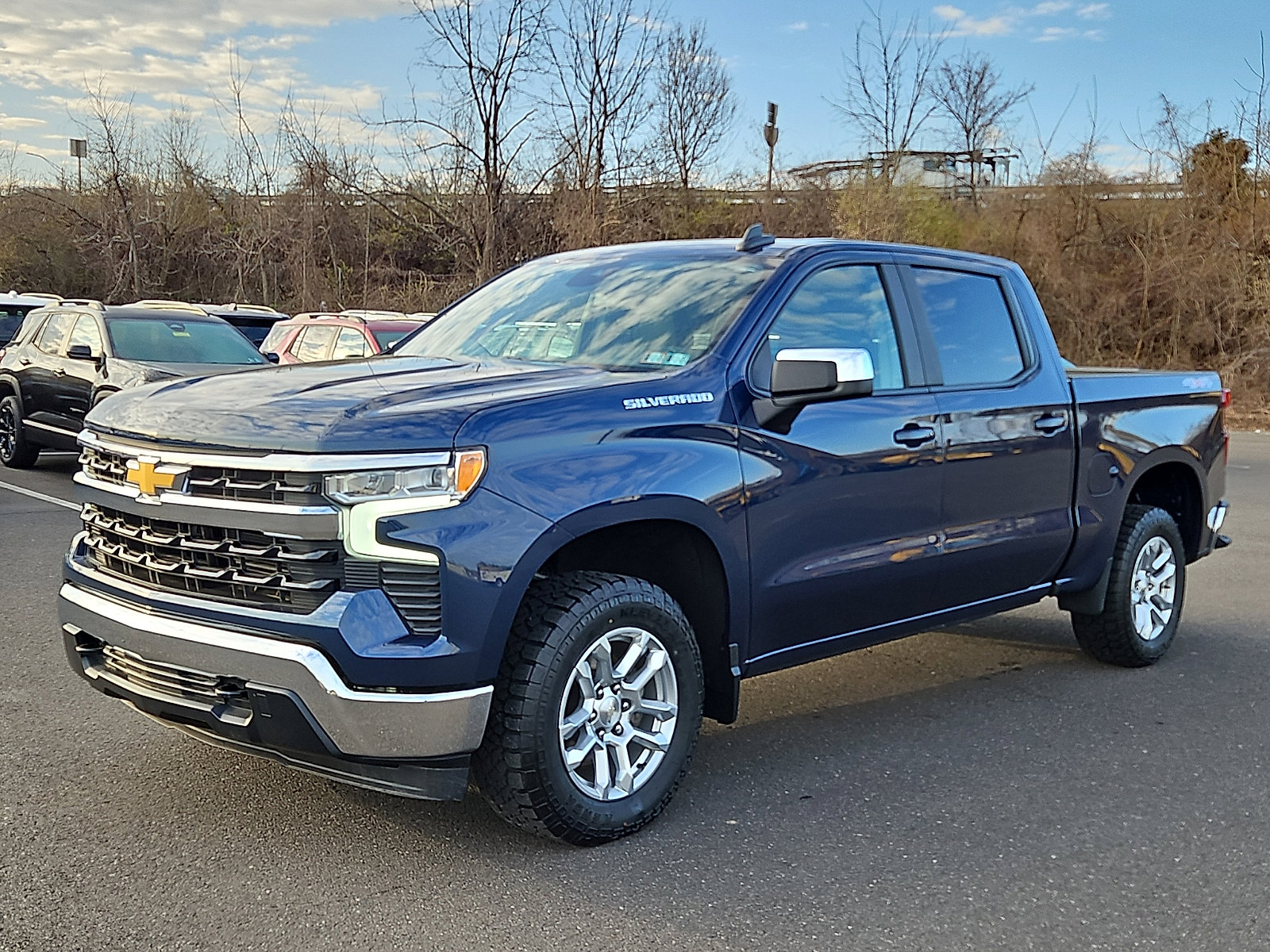 Certified 2023 Chevrolet Silverado 1500 LT image 3