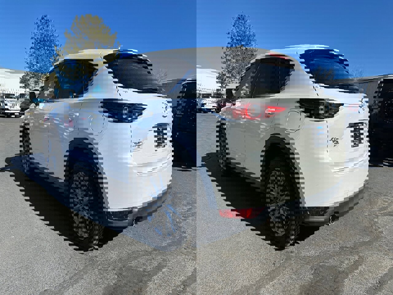 Used 2021 MAZDA CX-5 Grand Touring image 2