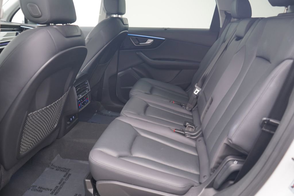 Used 2023 Audi Q7 3.0T Premium Plus w/ Premium Plus Package image 7