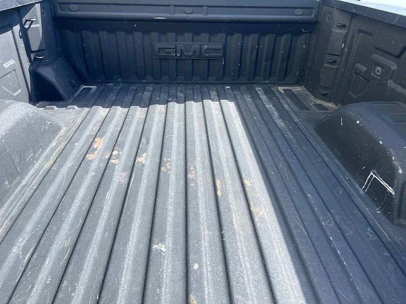 Used 2020 GMC Sierra 1500 Elevation w/ Elevation Value Package AWD/4WD image 17