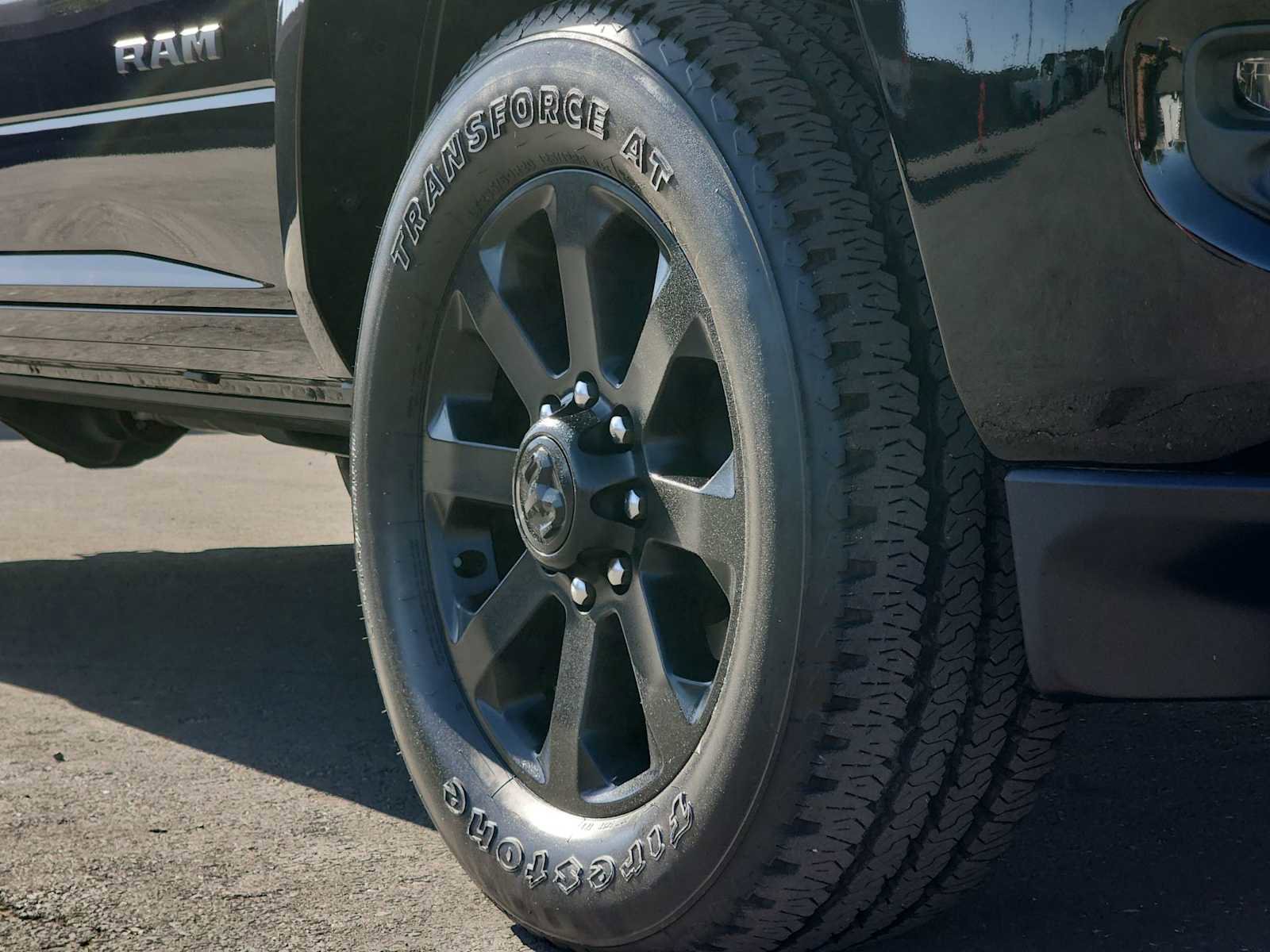 Used 2022 RAM 2500 Laramie AWD/4WD image 12
