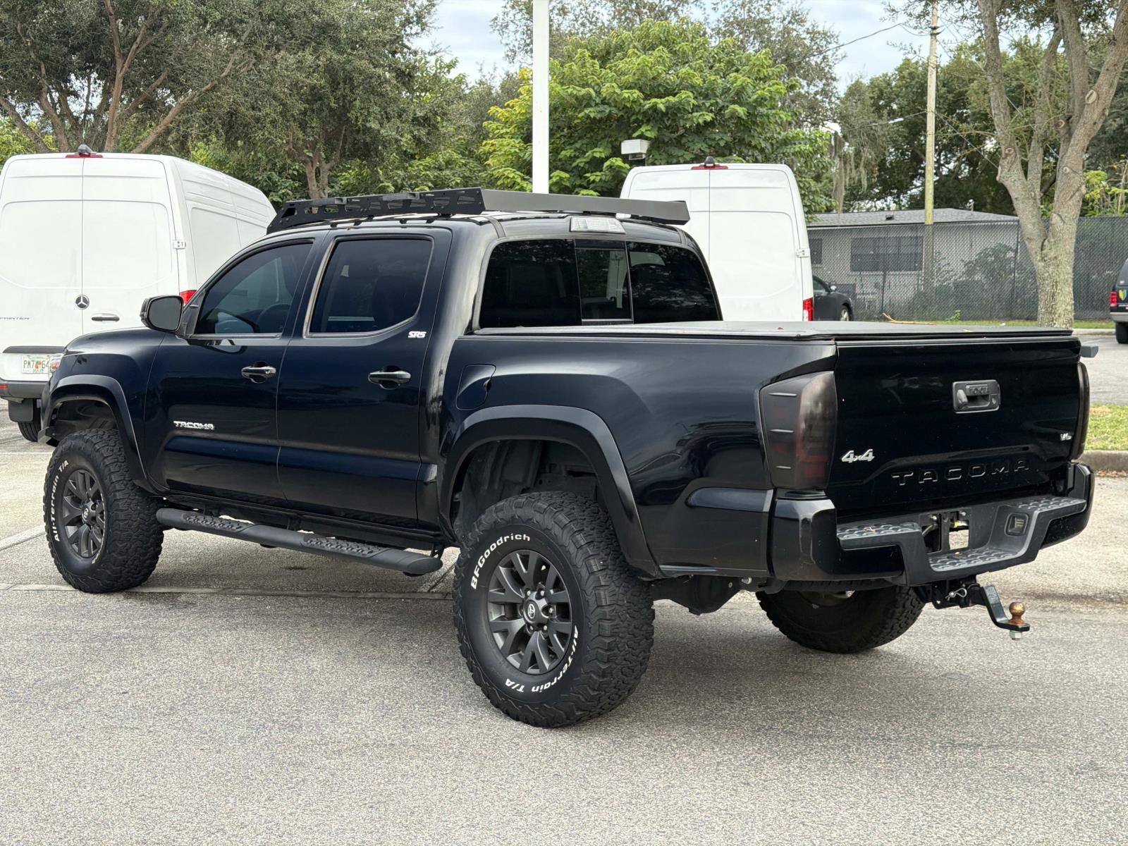 Used 2022 Toyota Tacoma SR5 w/ Technology Package AWD/4WD image 5