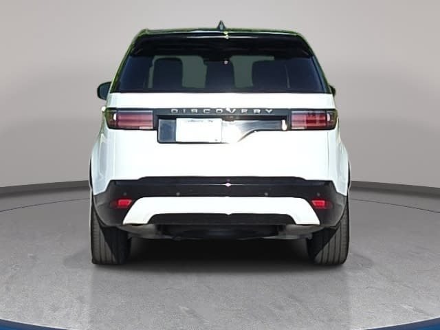 Certified 2025 Land Rover Discovery Dynamic SE AWD/4WD image 6
