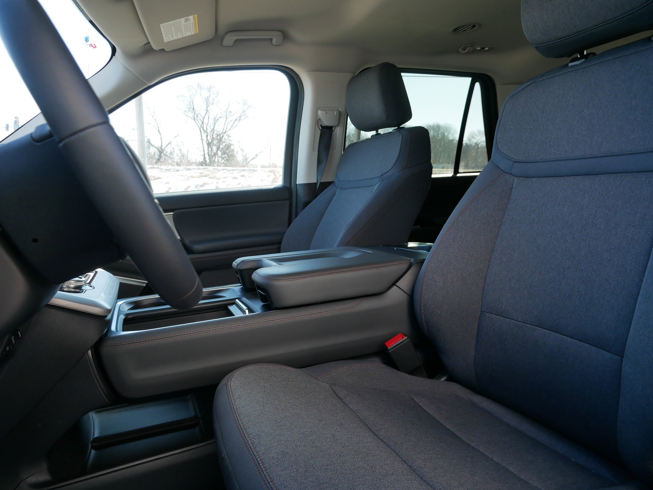 New 2025 Ford Expedition Max Active AWD/4WD image 5