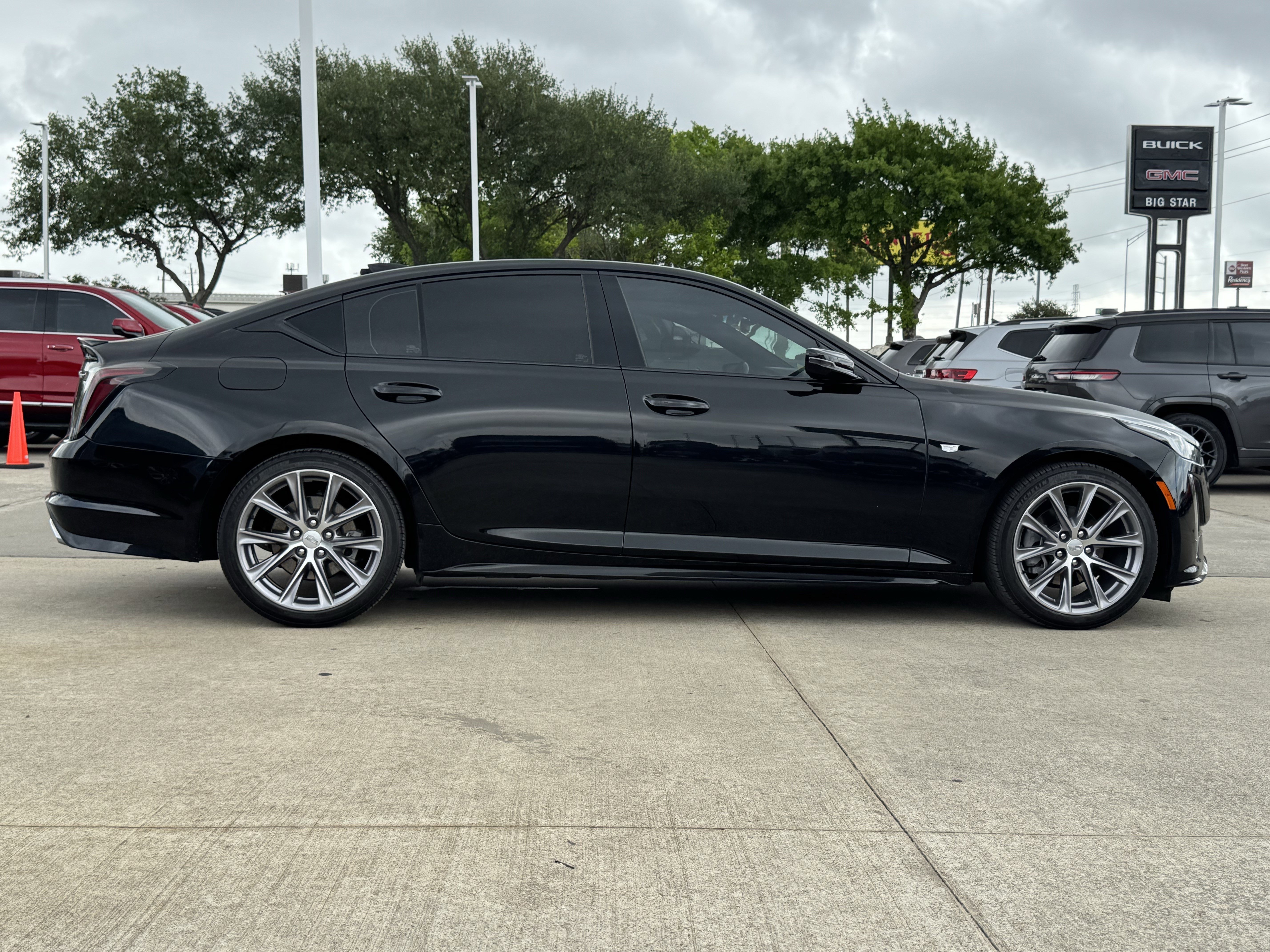 Used 2023 Cadillac CT5 Sport RWD image 7