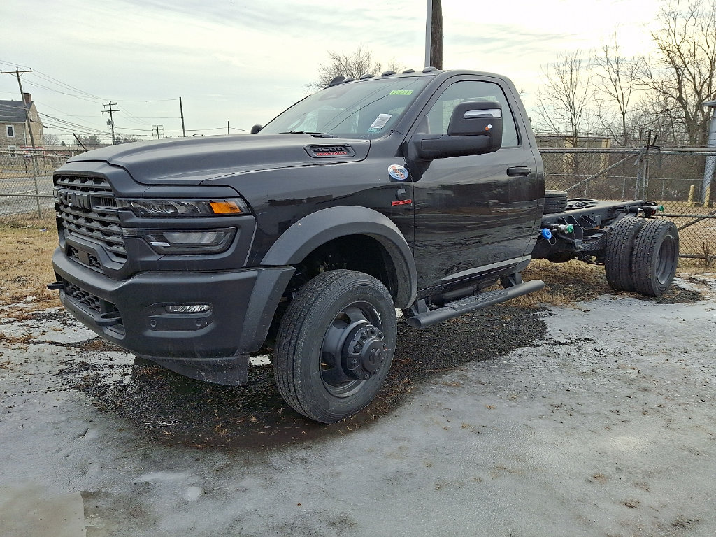 New 2026 RAM 4500 Tradesman AWD/4WD image 2