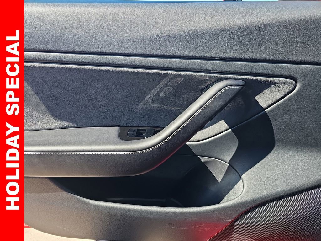 Used 2018 Tesla Model 3 Long Range image 25