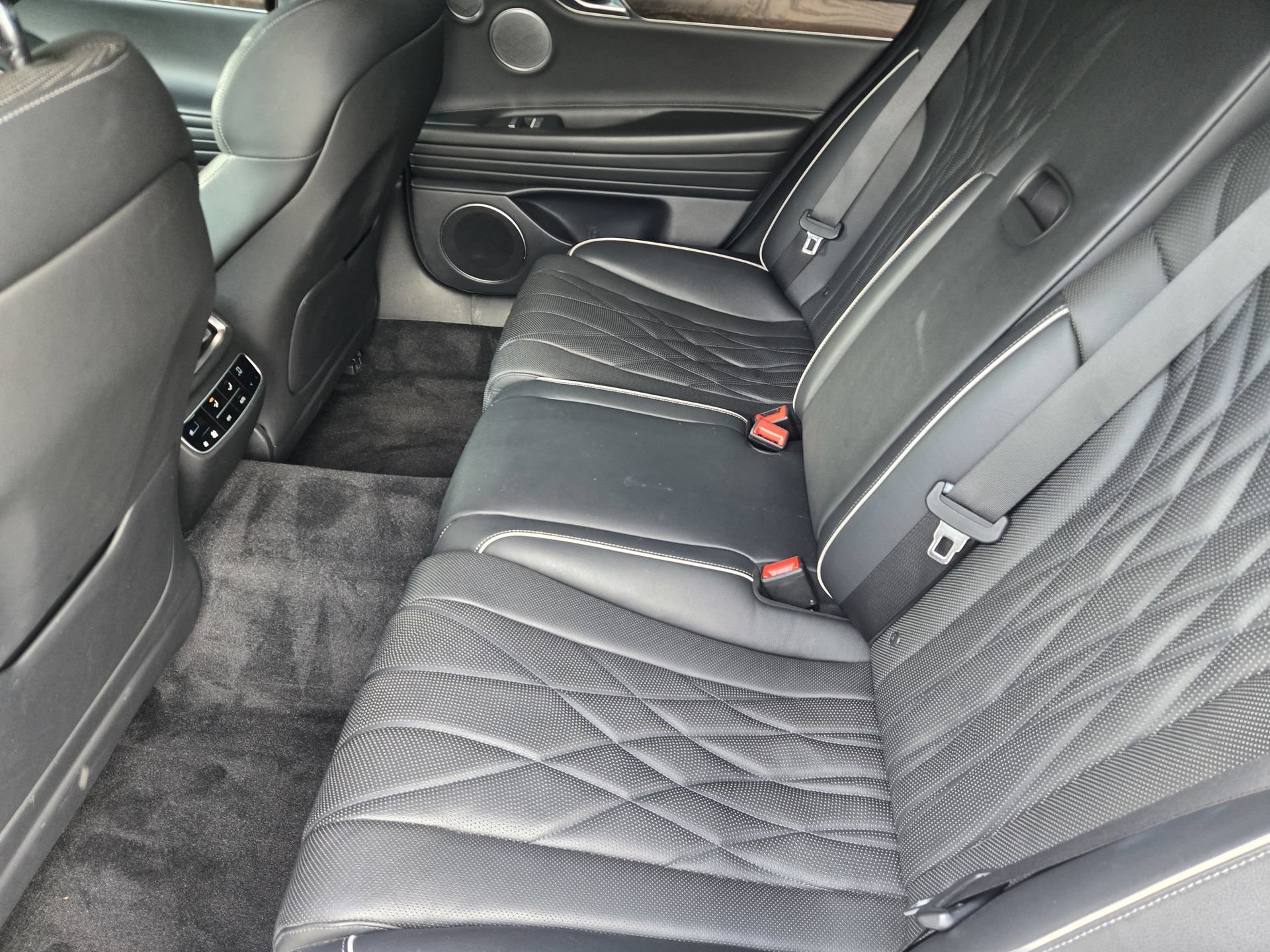 Used 2021 Genesis G80 3.5T AWD/4WD image 27