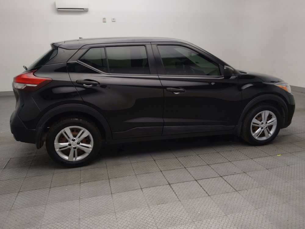 Used 2020 Nissan Kicks S FWD image 10